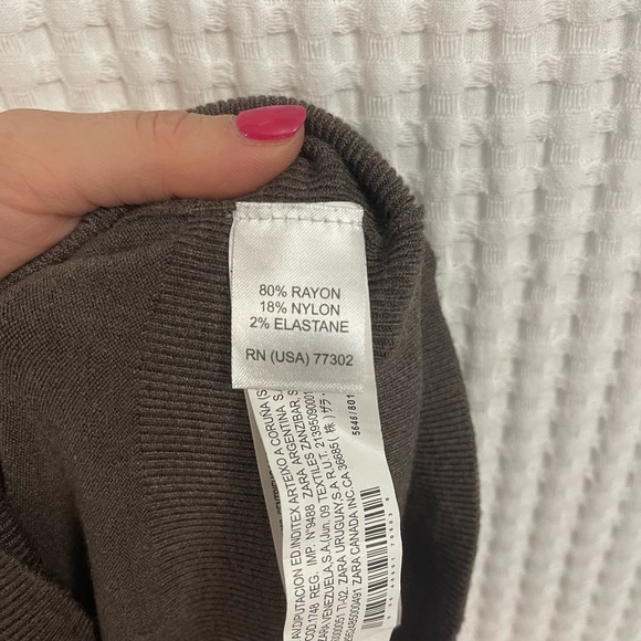 Zara Brown Turtleneck Sweater | Size Medium - Picture 6 of 6